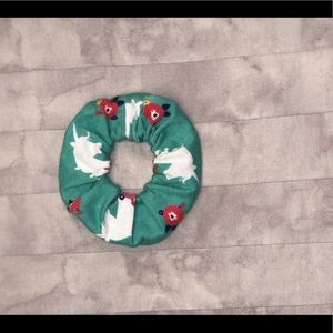 Teal Unicorn, Flower, and Bow Scrunchie New‎